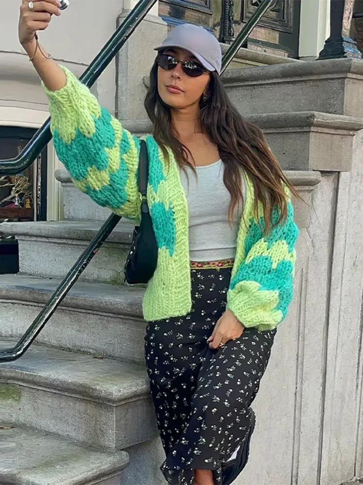 Color Blocking Knitted Cardigan For Women Casual Loose Long Sleeve Crop Sweater Female Streetwear Fashion Autumn Winter 241009