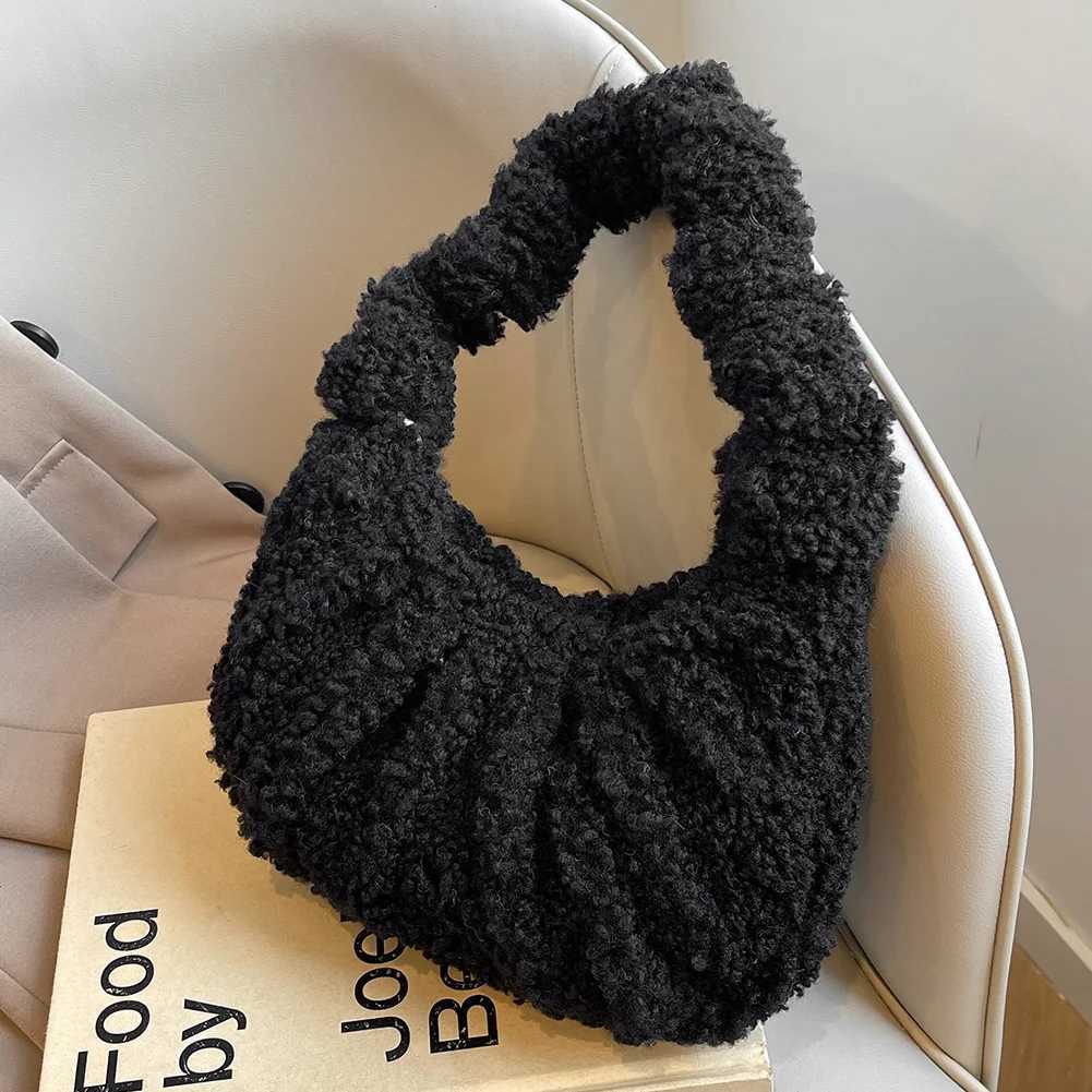 Furry Tote Bag Small Ruched Hand Purse Lambswool Cute Mini Faux Fur Winter Fuzzy Pursess and Handbag for Ladies Lady 241014