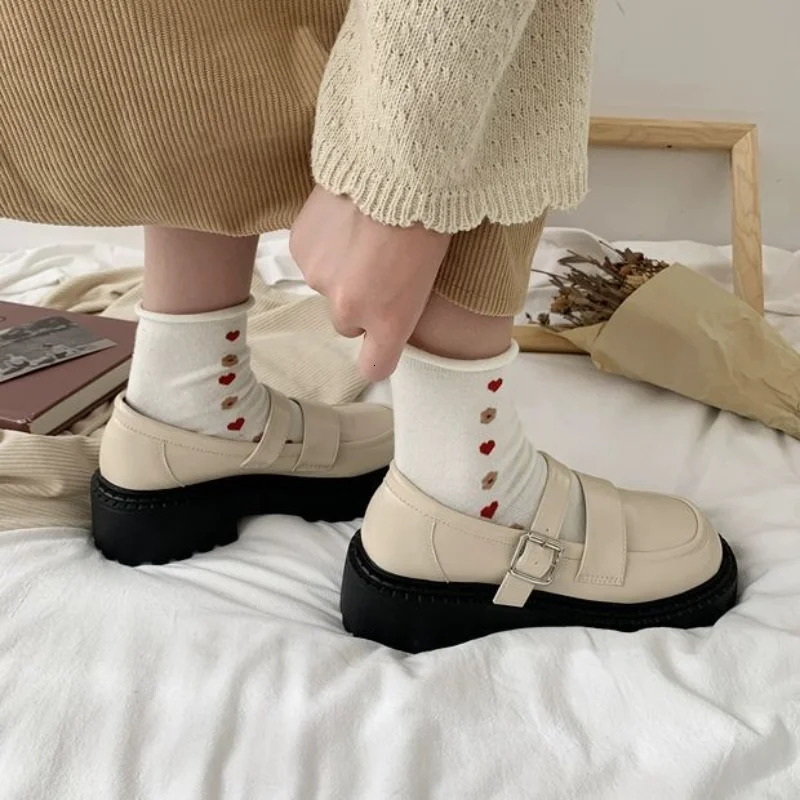 Summer Gothic Cute Woman Middle Heel Thick Bottom Japanese Lolita Black Small Leather Versatile Retro One New Button Strap Mary Jane Single Shoes