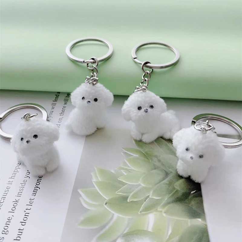 3D cartoon plush white dog keychain cute plush dog animal keychain bag pendant backpack charm car decoration accessories gift Y241014
