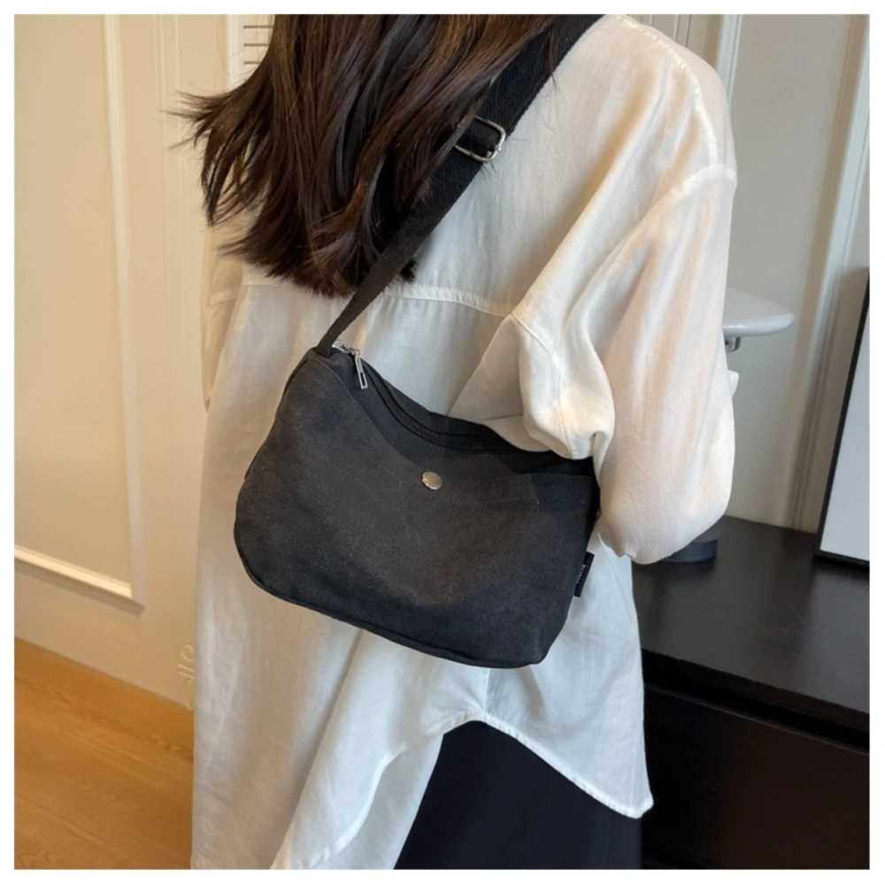 Womens retro canvas handbag casual shoulder cross body bag eco-friendly bag womens retro handbag M241014