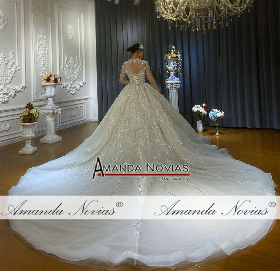 Quality Bridal dress Elegant High Necke With Long Sleeves Weddings