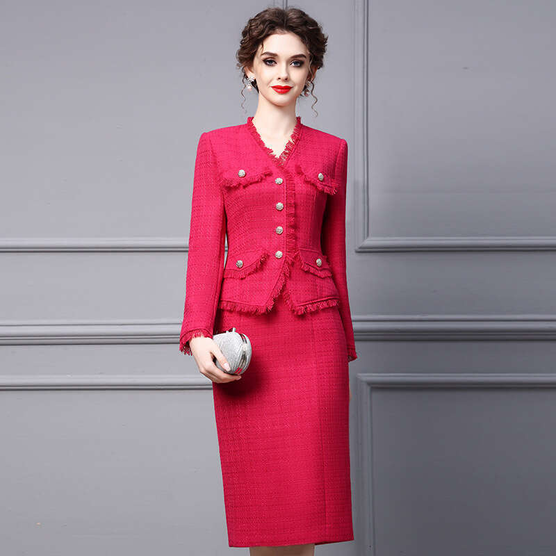 Rose Red Set Womens Fashion 2024 Autumn New Style Western Style Bag Hip Skirt Fashionable Tassel Woolen Coat Temperament Sexy Short Denim Dress