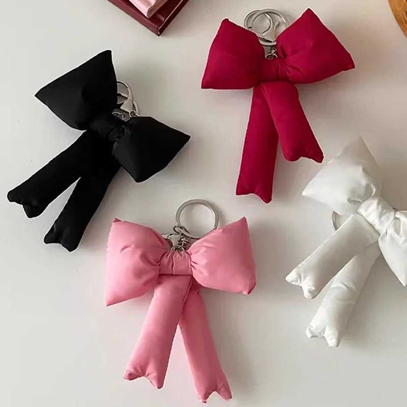 Cute 3D filled bow keychain Y2K sponge bow keychain charm fashionable pink pocket pendant backpack hanging jewelry decoration Y241014