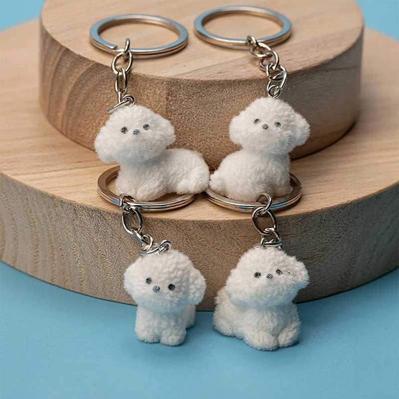 3D cartoon plush white dog keychain cute plush dog animal keychain bag pendant backpack charm car decoration accessories gift Y241014