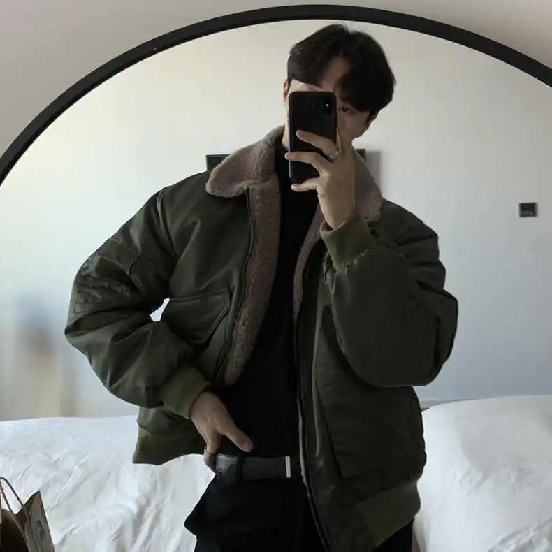 Winter thickened lapel cotton coat for men Korean style trendy Hong Kong style velvet cotton coat pilot jacket loose cotton 241011