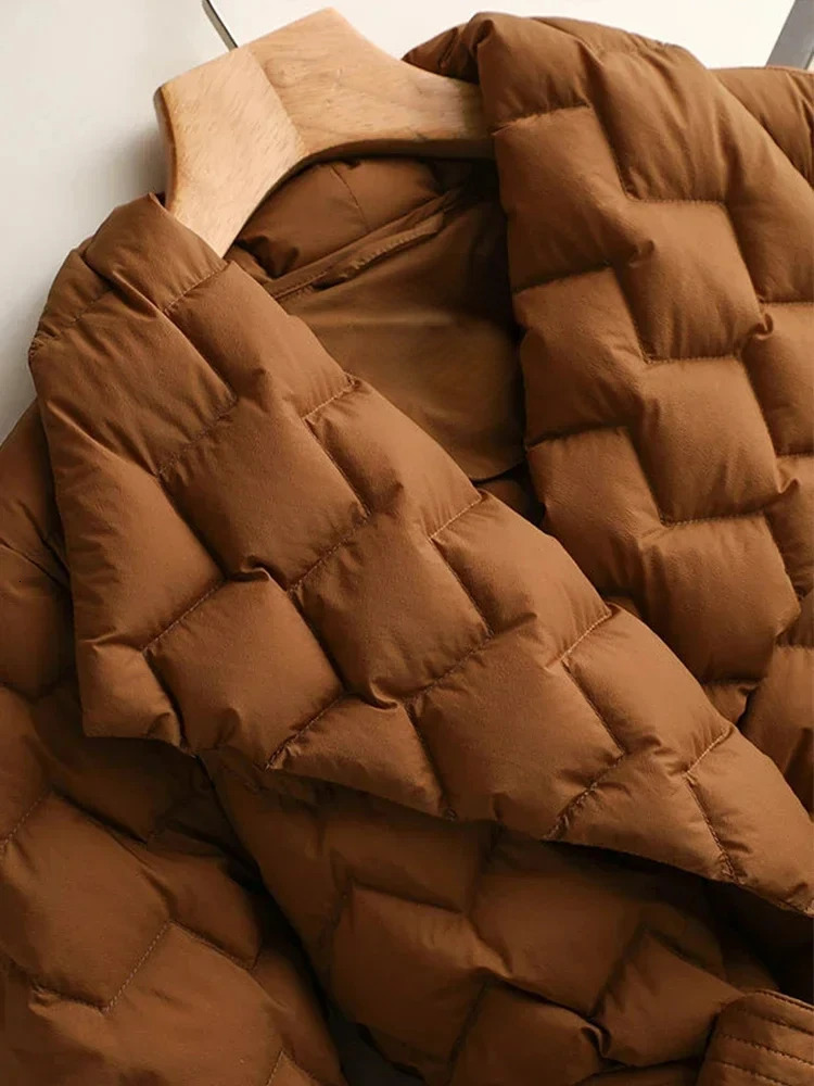 Lightweight Down Jacket with Belt Women Elegant Tie Belt Long Cotton White Duck Down Parka Female Ladies Jackets Winter 2024 241010