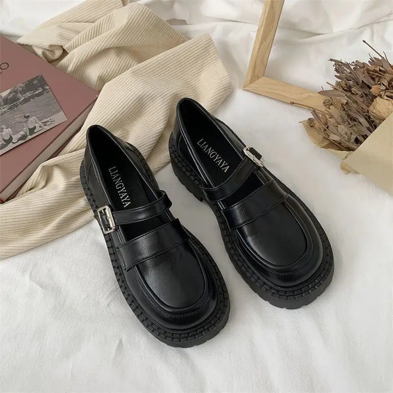 Summer Gothic Cute Woman Middle Heel Thick Bottom Japanese Lolita Black Small Leather Versatile Retro One New Button Strap Mary Jane Single Shoes