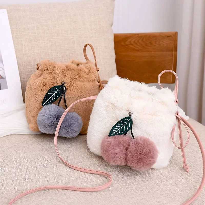 Womens small wallet and handbag womens faux fur cross body bag womens cute plush shoulder strap bag womens clutch bag M241014