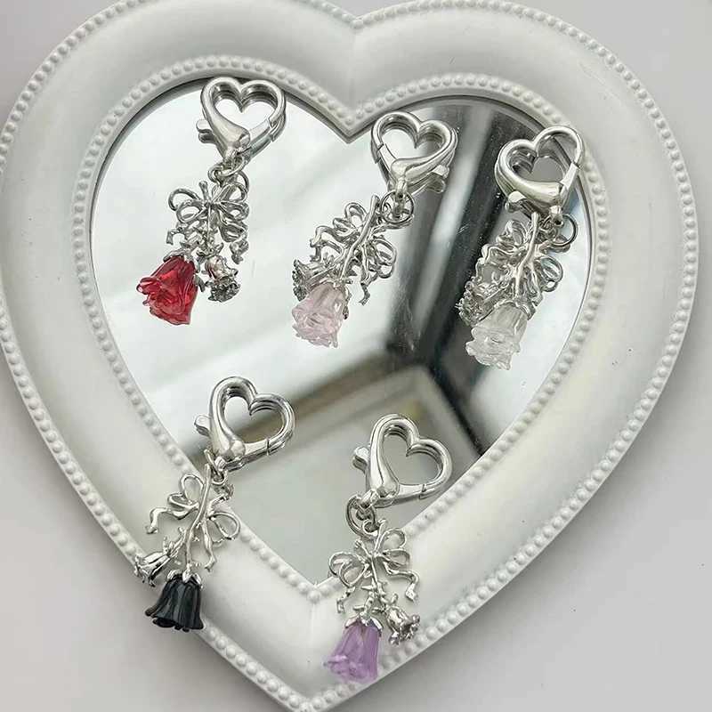 New Sweet Bow Rose Heart shaped Keychain Charm Earphone Box Pendant Decoration Charm Backpack Pendant Decoration Y2K Jewelry Gift Y241014