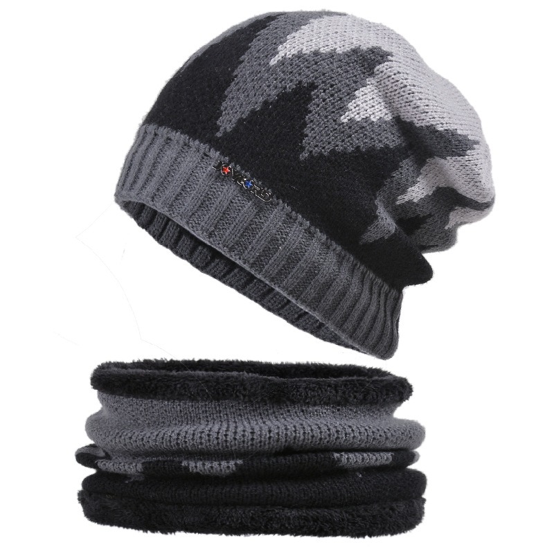 Cross Border Outdoor Men's Winter Flame Knitted Wool Hat Fashionable and Versatile Warm Cycling Windproof Hat Wholesale