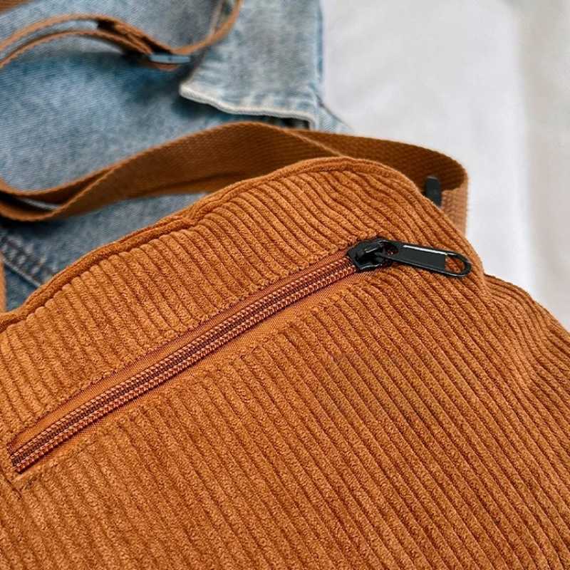 Simple cross shaped bag fashionable and casual small square bag personalized shoulder bag M241014