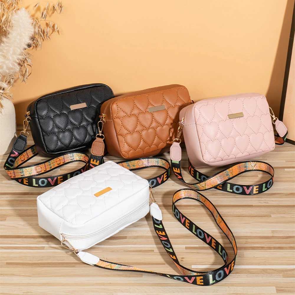 Womens messenger bag with heart-shaped checkered embroidered camera bag M241014