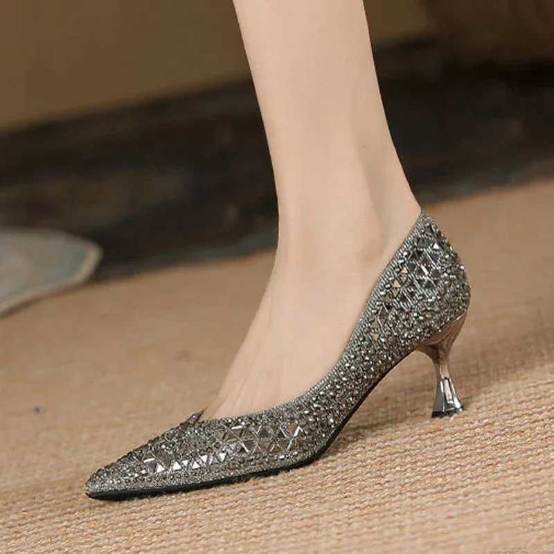 Women Kitten High Heels Shoes Glitter Crystal Pumps Ladies Pointed Toe Dress Party Tacones Femme Escarpins Wedding ShoesLX241014