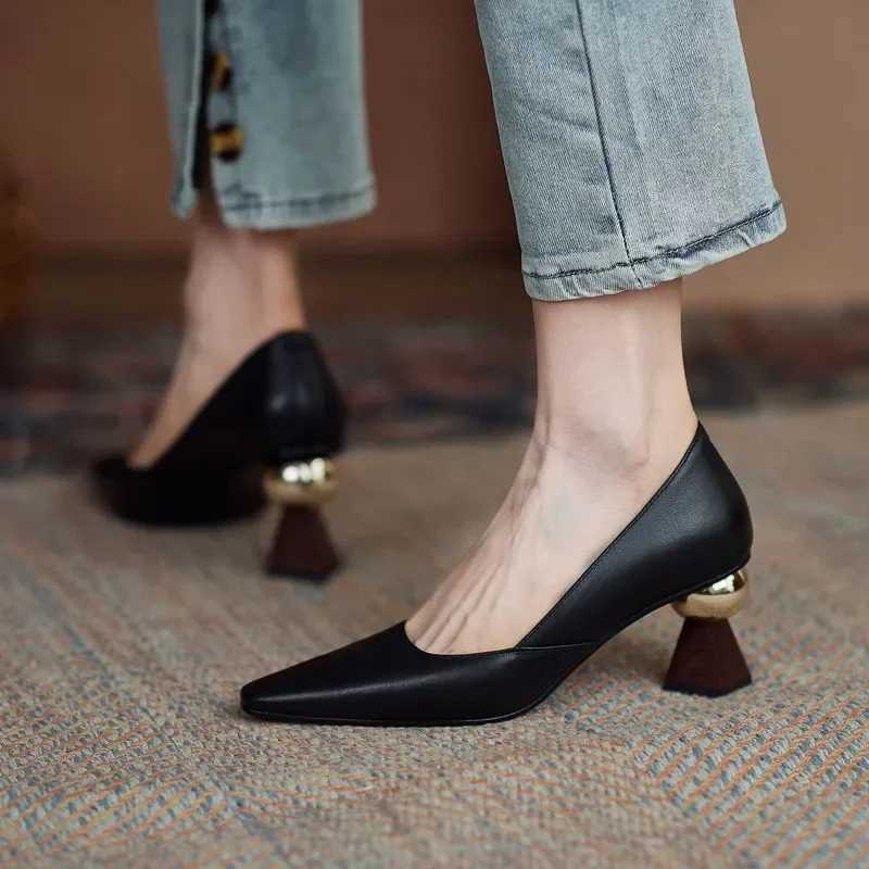 Handmade Leather Women Pumps Sexy Pointed Toe Chic Stylish Office Working Shoes Strange High Heel Stilettos Black Dress ShoesLX241014