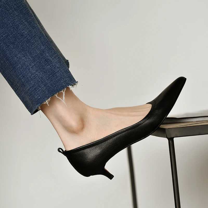 Low Heel Dress Shoes Pointed Slip-on Boat Shoes Solid Color Basic Pump Shoes Womens Office Fashion Simple High Heels High HeelsLX241014