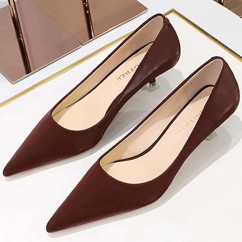 New Big Size Womens Boat Shoes Leather 4.5cm High Heels Pointed Toe Pumps Stilettos Basic Pump For Female White Black Wine RedLX241014