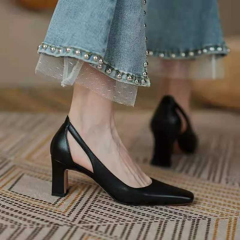 2024 New Fashion Commuter Single Shoes for Women Thick Heels for Women Hollow Square Head Vintage Fairy High HeelsLX241014