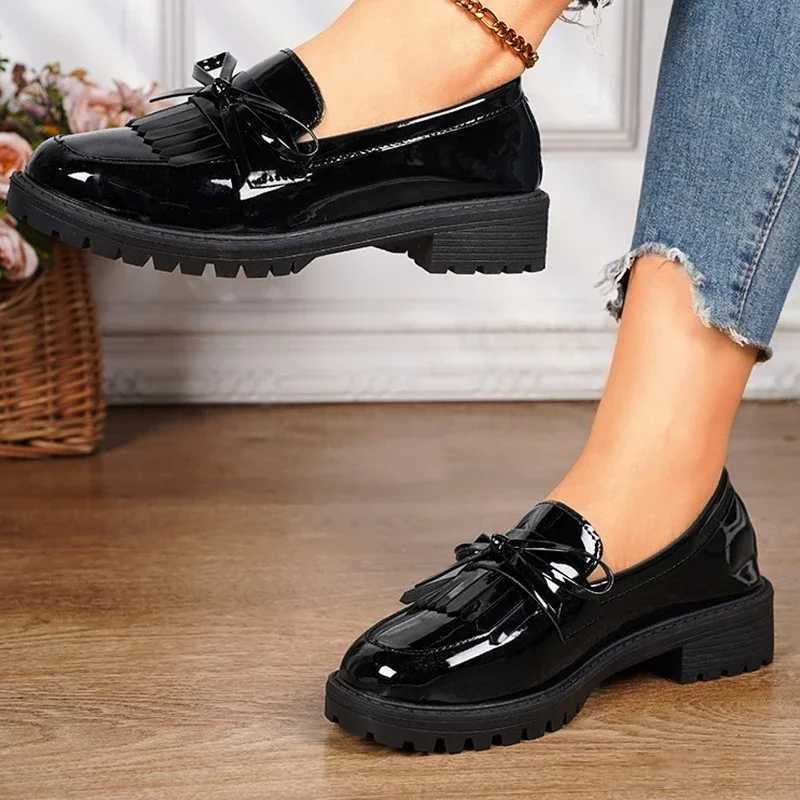 2024Womens Summer New PU Leather Classic Solid Color Square Heel Anti-Slip Loafers Elegant Bow Designer Dress Banquet High HeelsLX241014