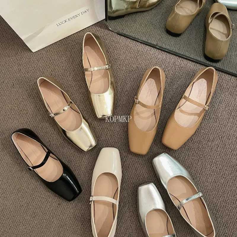 New Womens Flats Square Toe Mary Janes Shoes Leather Shoes for Female Buckle Strap Ladies Shallow Shoe Spring Zapatos De MujerLX241014