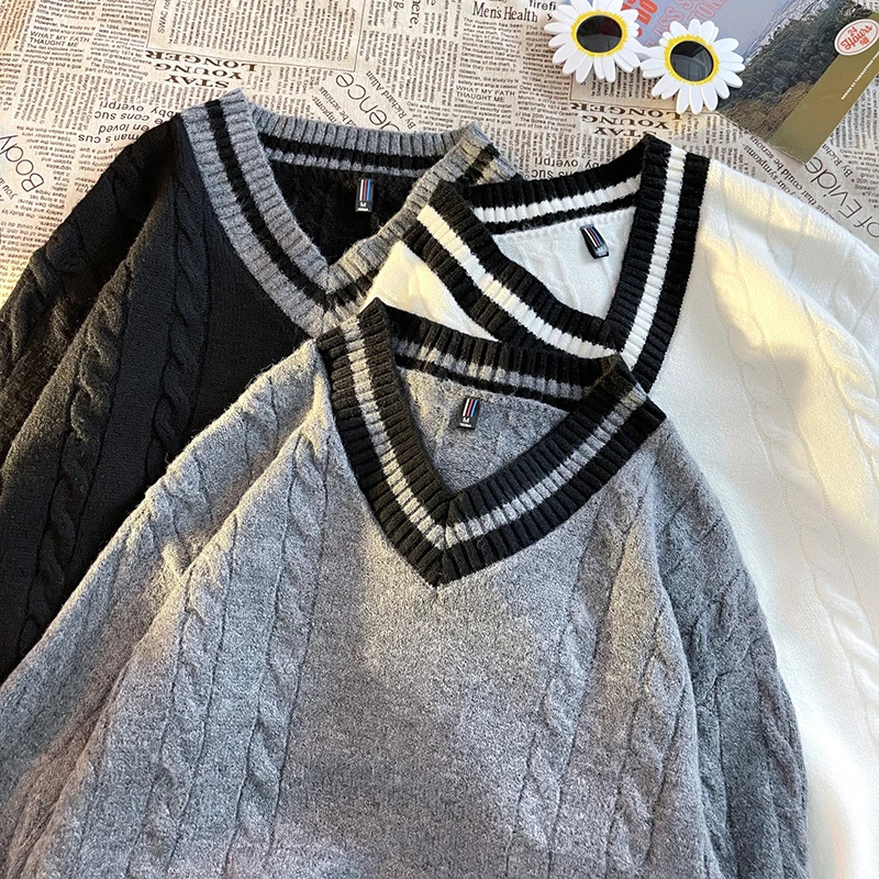 Match V-neck mens knitted sweater with satin ribbon hem fashionable splicing and floral Korean loose autumn knitted sweater 241011