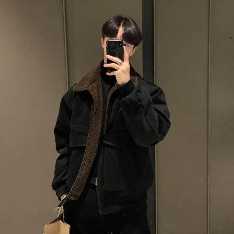 Winter thickened lapel cotton coat for men Korean style trendy Hong Kong style velvet cotton coat pilot jacket loose cotton 241011