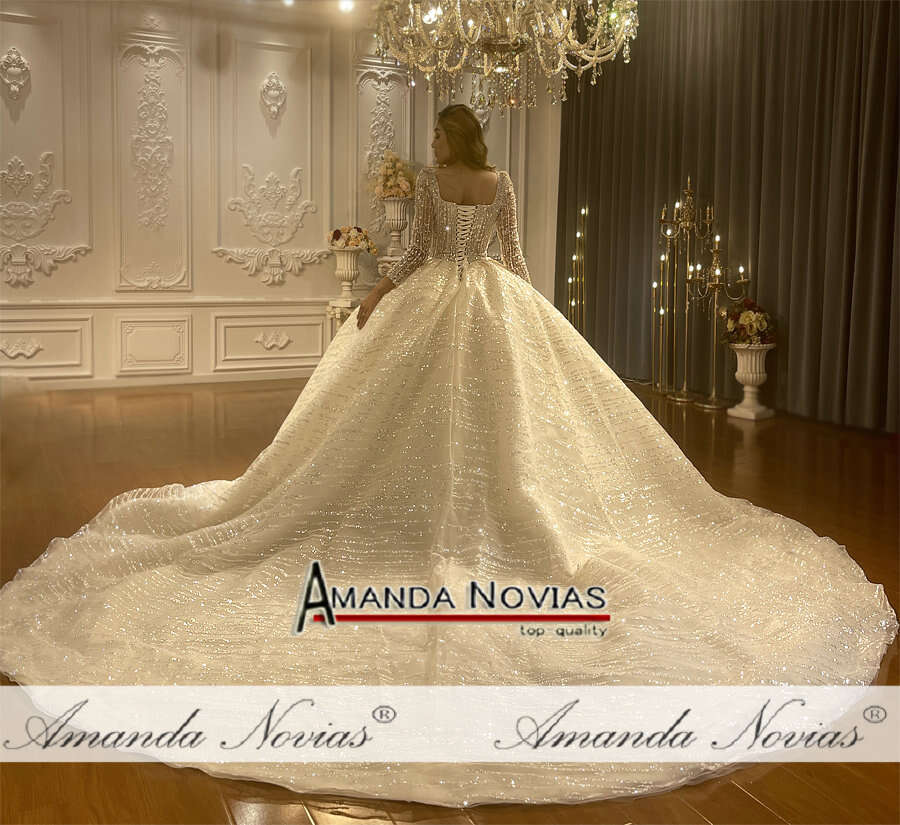 Long Square Neckine Sleeves Fluffy Wedding Dress