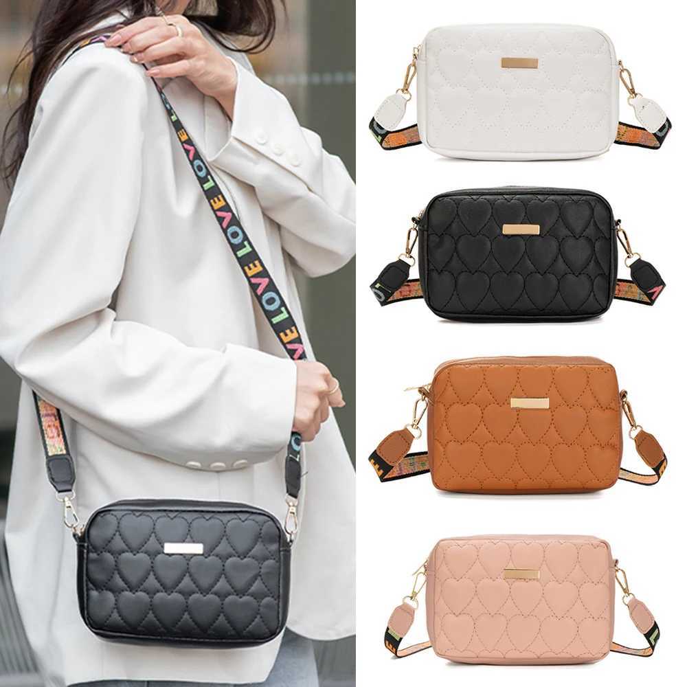 Womens messenger bag with heart-shaped checkered embroidered camera bag M241014