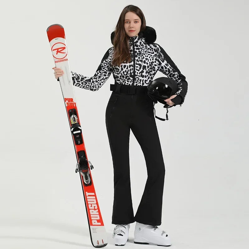 Winter OnePiece Ski Suit Women Outdoor Snowboard Jacket Overalls Lady Warm Slim Jumpsuit Windproof Waterproof Snow Clothes 241007