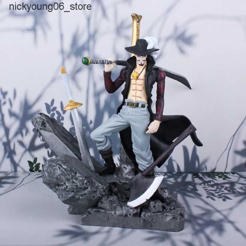 Action Toy Figures Anime One Piece 16CM Dracule Mihawk Figurine PVC Action Figure Collection GK Model Toy Kids Gift for Collectible Statue Ornament L2