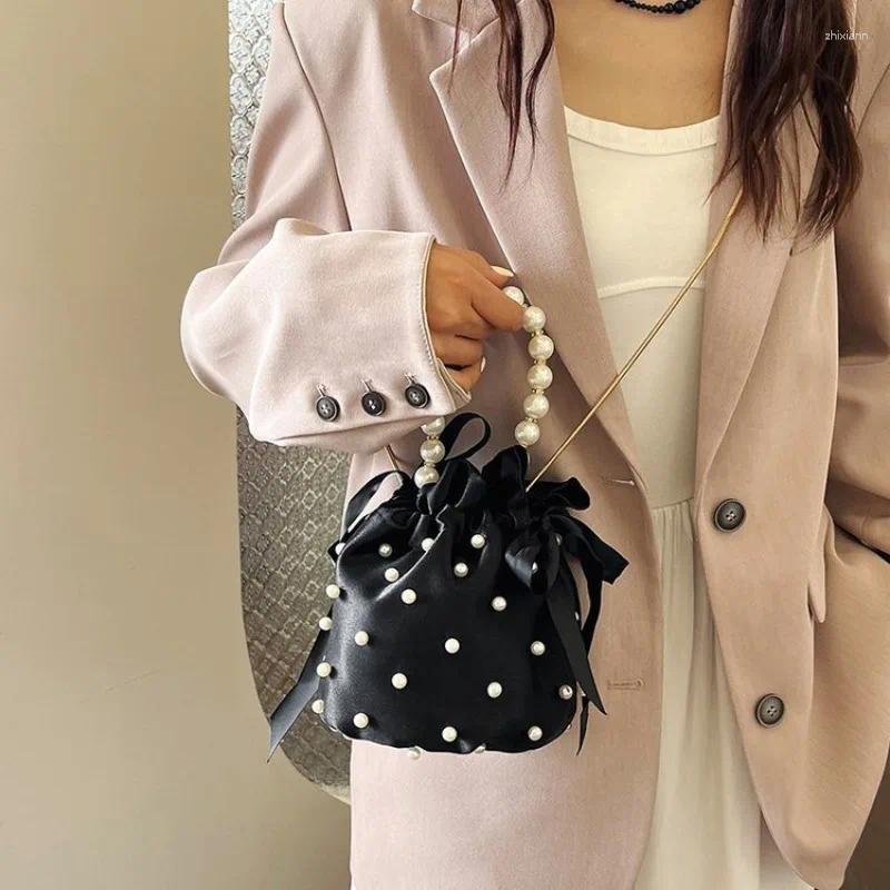 2025 NEW Totes Women's Messenger Bag European American Fashion Personalized Ins Foreign Style Chain Pearl Tide With Shoulder Bucket zhanyishengli