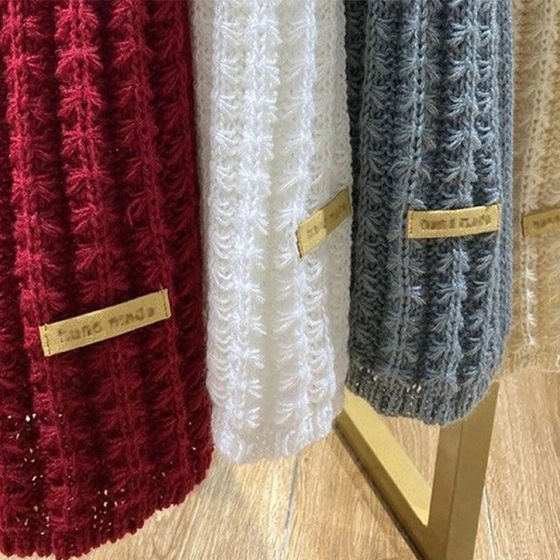 8PcsSoft and versatile Korean version of the knitted wool solid color scarf female autumn and winter thickened couple neck scarf 241009