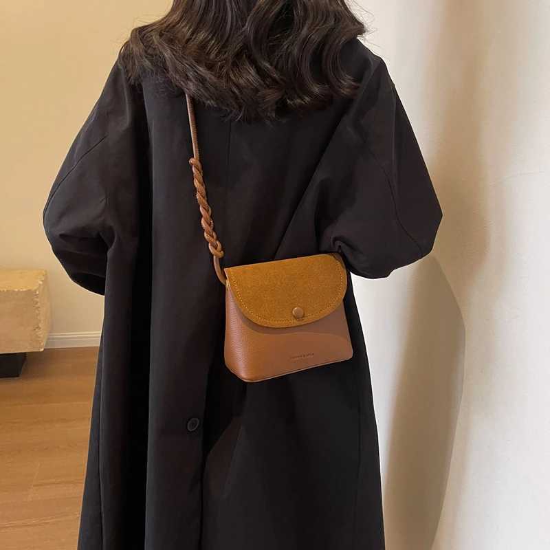 Pu Hass Womens Cross Body Bag New Portable Sewing Thread Womens Small Square Bag Hot Selling Bolsas Para Mujeres M241014