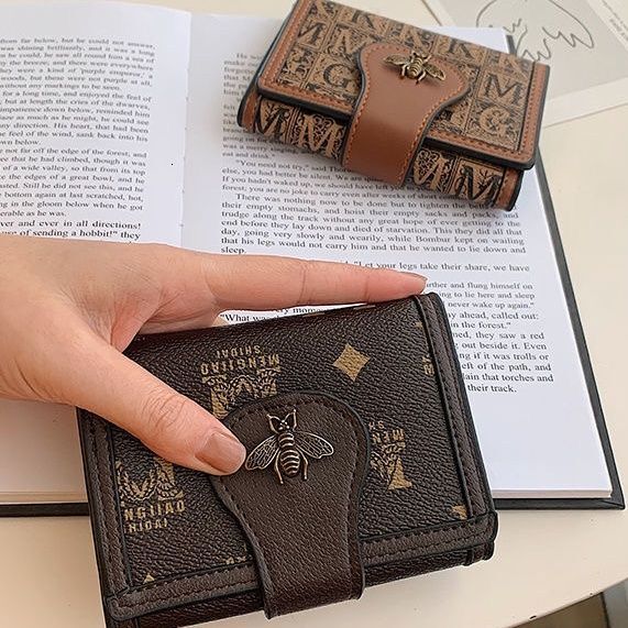 Women's 2024 New Style Designer Wallet Large Capacity Long Bee High Appearance Short Multi Card Handbag