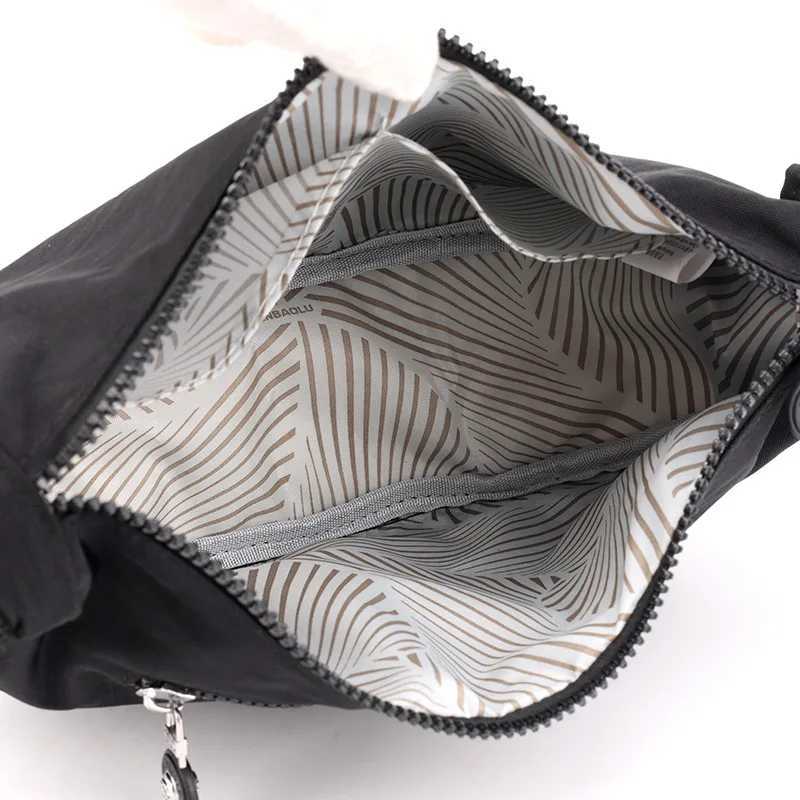 Casual nylon homeless cross bag suitable for womens half moon shoulder bag large capacity handbag womens daily travel shopping bag M241014