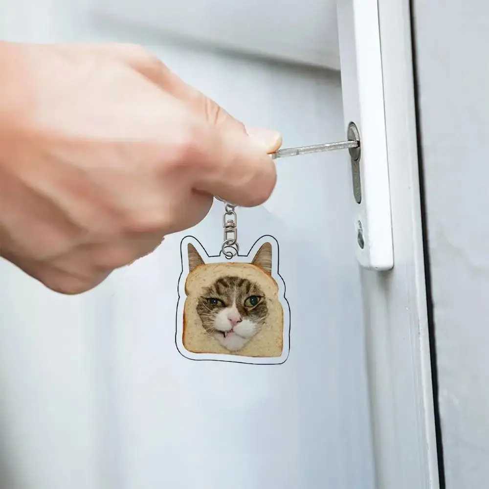 New Acrylic Happy and Fun Cat Keychain Toast Cat Pendant Keyring Bag Pendant Keyring Female Car Keychain Jewelry Student Gift Y241014