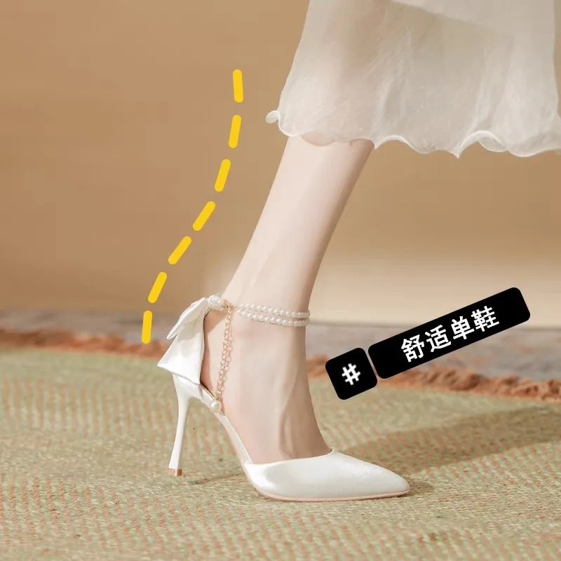 Women Thin Heel Hollow Sandals Woman Pearl Butterfly Pointed Toe High Heels Pumps New Womens Drees Wedding Shoes 241014