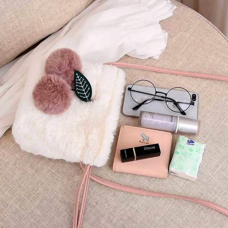 Womens small wallet and handbag womens faux fur cross body bag womens cute plush shoulder strap bag womens clutch bag M241014