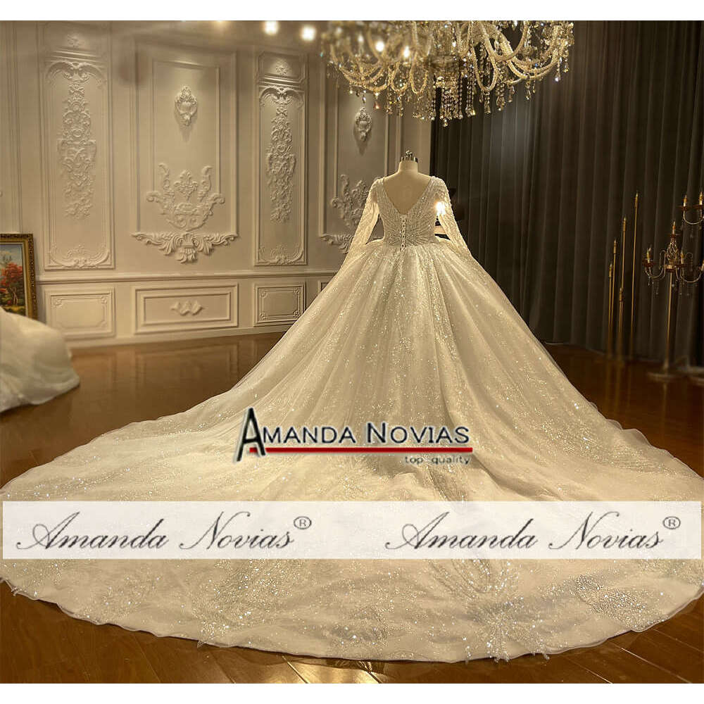 Silhouette Long Sleeves V-necke Wedding Dress