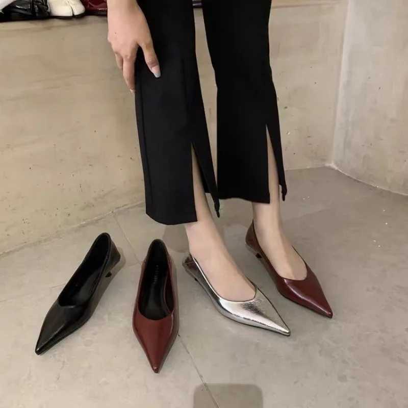 Flat Heel Shoes Women Pointed Toe Patent Leather Lemon Yellow Wine Red Lady Fashion Flats Candy Color Flat Sole Large SizeLX241014