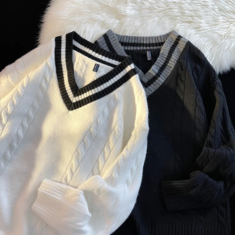 Match V-neck mens knitted sweater with satin ribbon hem fashionable splicing and floral Korean loose autumn knitted sweater 241011