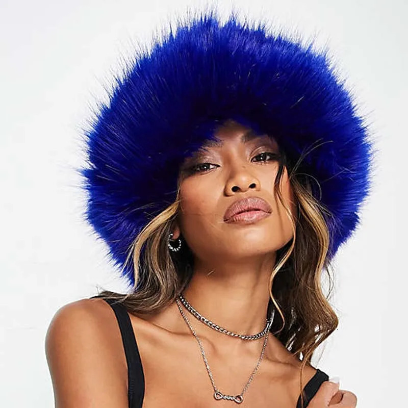 Big fluffy faux fur bucket hat suitable for women ious plush fisherman warm winter thick snow Panama y2k 241009