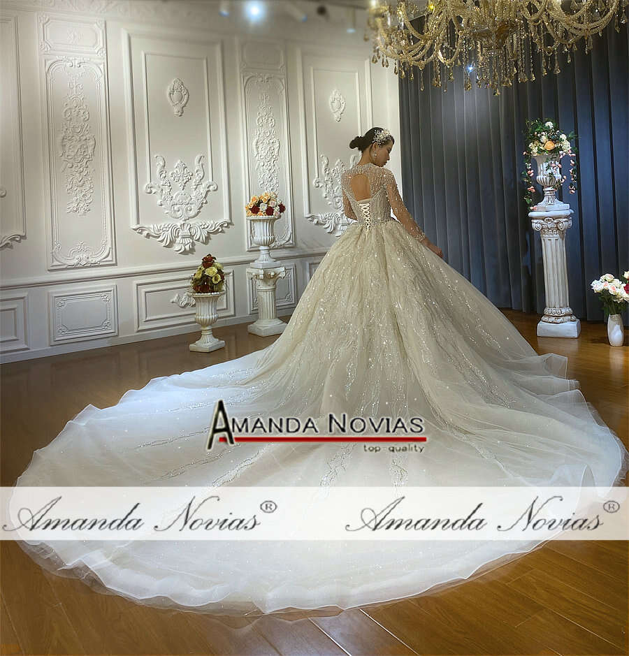 Quality Bridal dress Elegant High Necke With Long Sleeves Weddings