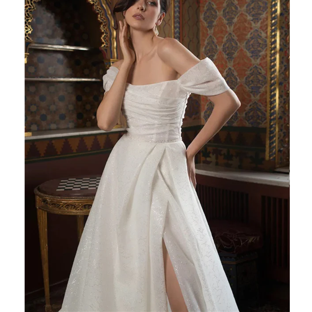 Elegant Off the Shoulder Wedding Dress for Brides Pleat Open Back Simple Bridal Gowns Sweep Train Beach vestidos de novia 2024