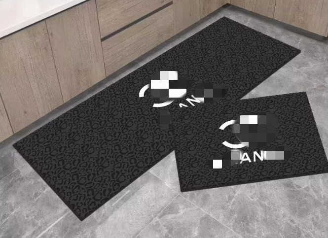Wholesale crystal velvet kitchen floor mats, household bathroom anti fouling and easy to maintain floor mats, bathroom doorways