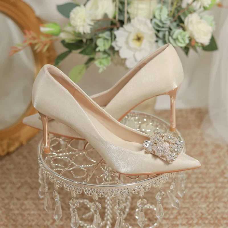 Womens Crystal Square Buckle High Heels Pumps 2024 Elegant Silk Thin Heeled Wedding Shoes Woman Slip On Pointed Toe Dress ShoesLX241014