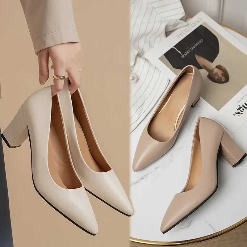 New High Heel Shoes Pointed Shallow Patent Leather High Heels Fashion Elegant Shoes Women Thin Heel Platform Work Shoes PumpsLX241014