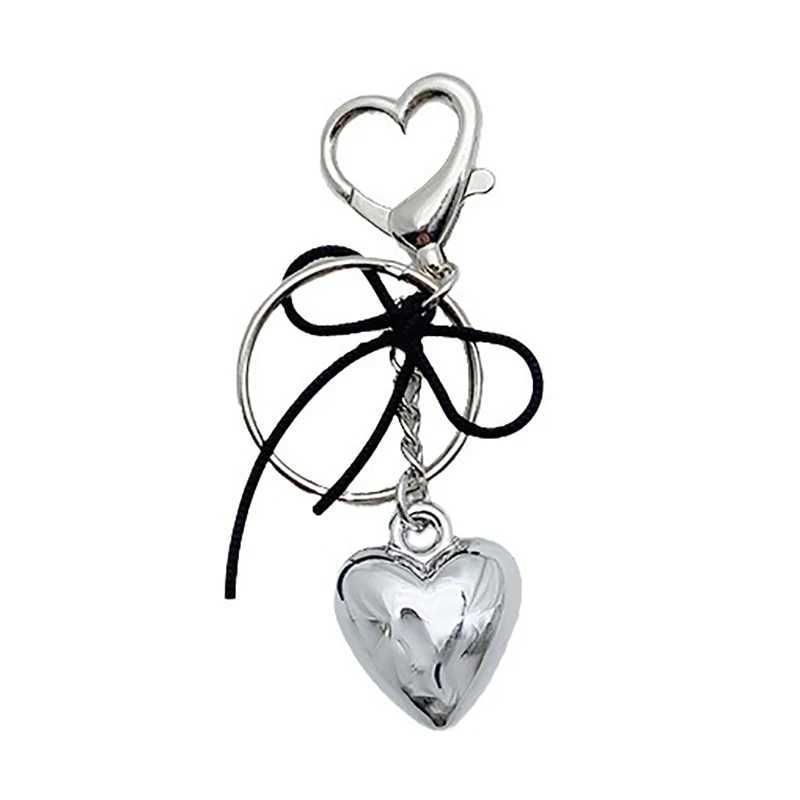 Y2K silver metal keychain simple bow heart-shaped keychain car key holder backpack hanging bag decoration Y241014