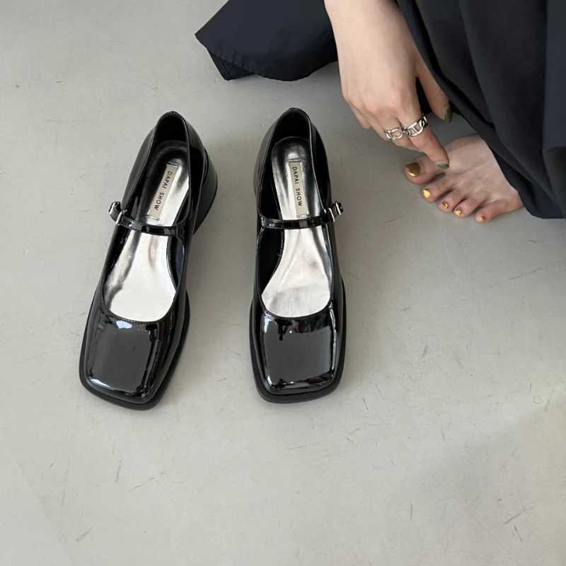Brand Women Heels Shoes Fashion Square Toe Women Mary Jane Shoes Soft Sole Ballet Shoes Luxury Shallow Buckle Women Sandals 2024LX241014