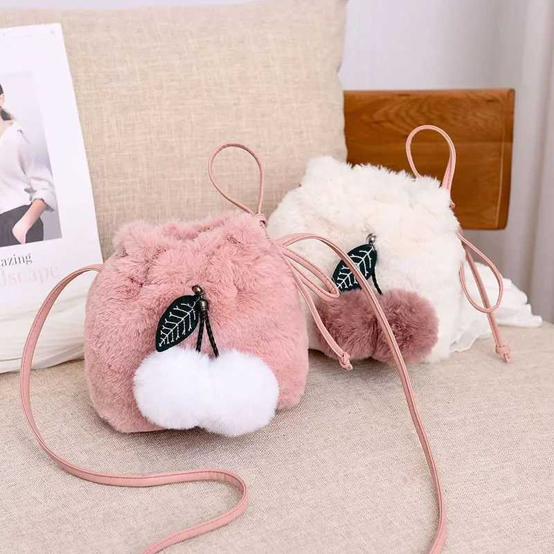 Womens small wallet and handbag womens faux fur cross body bag womens cute plush shoulder strap bag womens clutch bag M241014